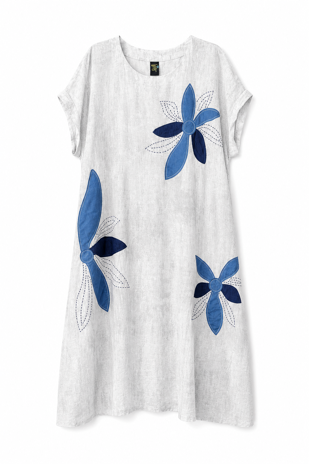 Sukienka oversize z niebieskim motywem kwiatowym Off White_SU010.png
