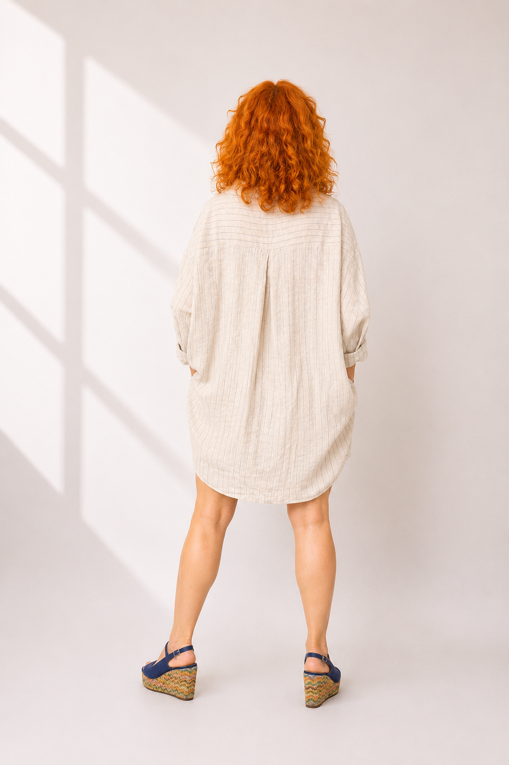 Beżowy lniany komplet oversize – koszula i szorty_KP002A.png